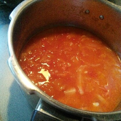 トマトが、たくさんあったので、作ってみました。